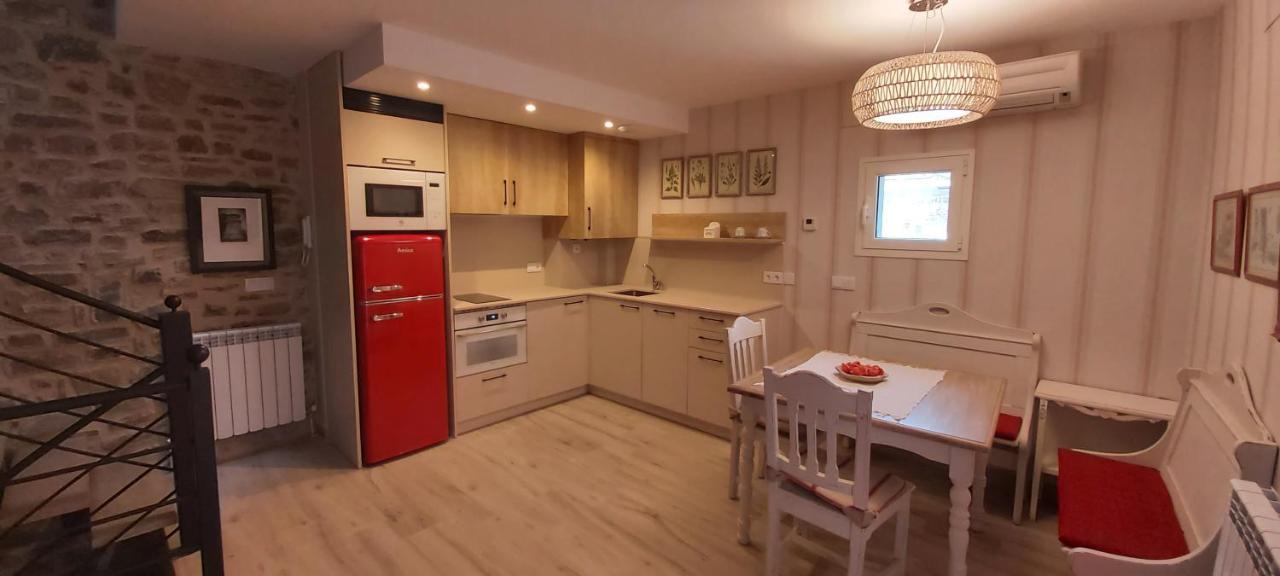 Apartamentos Casa Isabale บีเอสกัส ภายนอก รูปภาพ