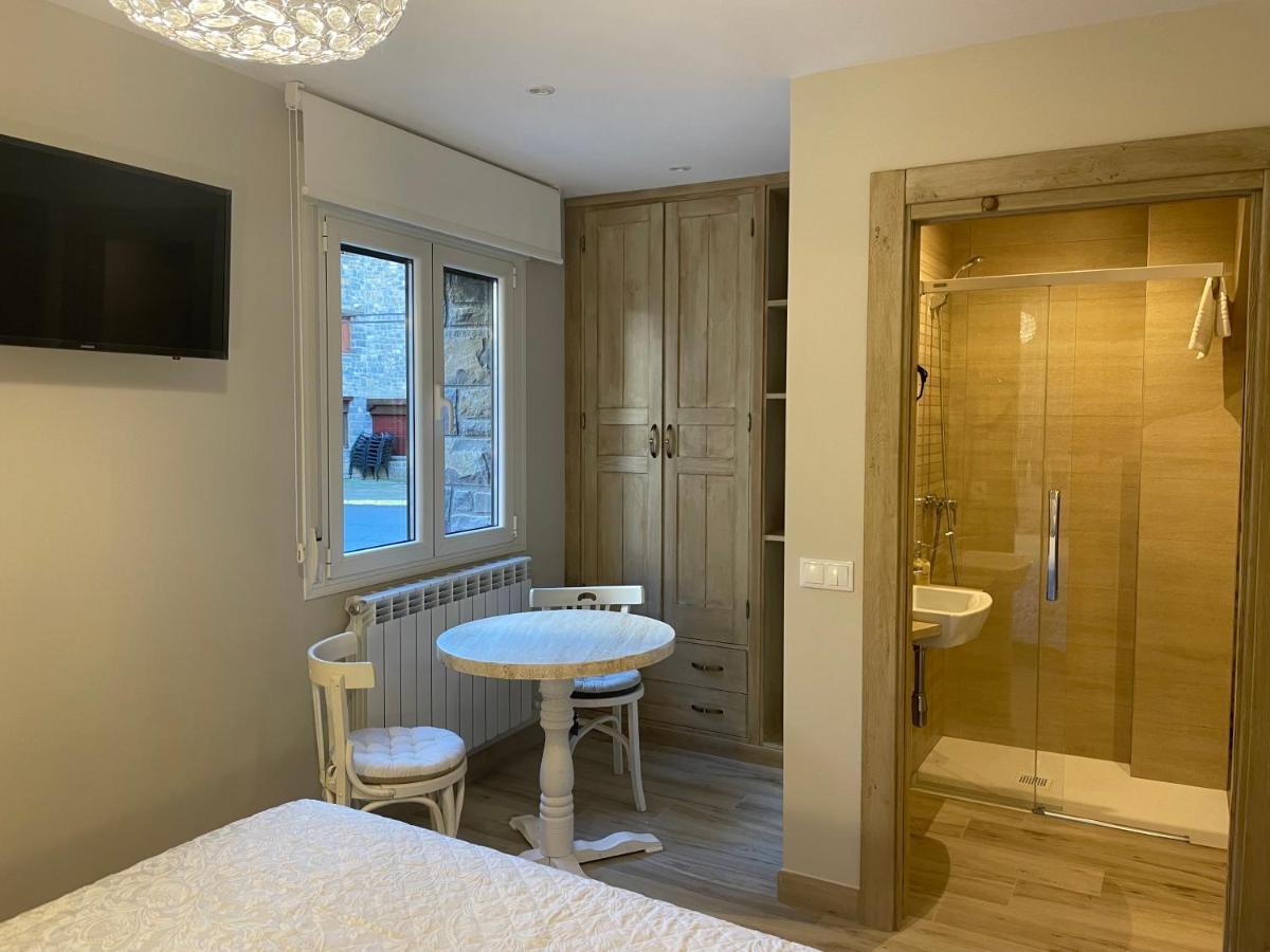 Apartamentos Casa Isabale บีเอสกัส ภายนอก รูปภาพ